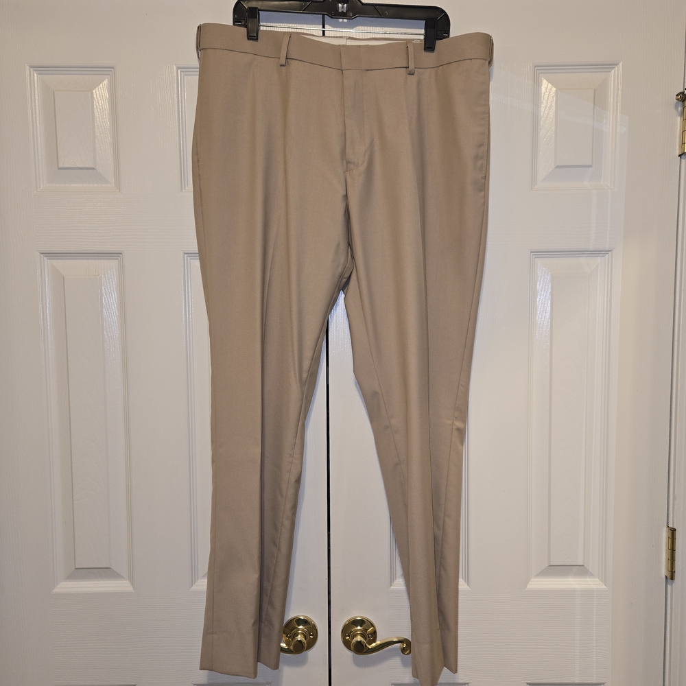 Men's Tan Pants